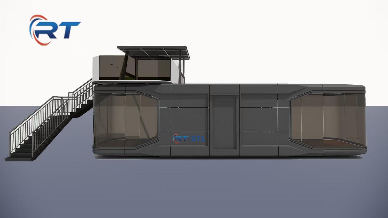 Space capsule house S71 a due livelli